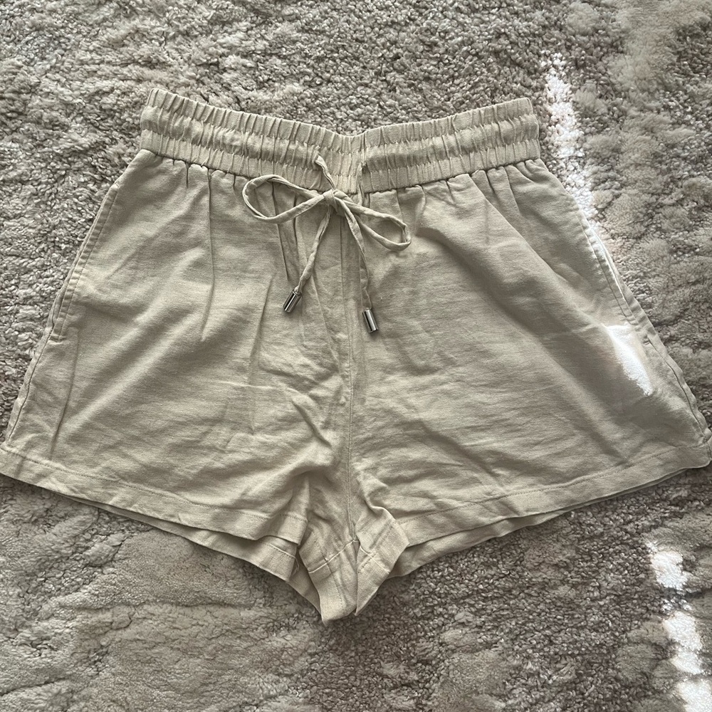 Zara Beige Linen Shorts